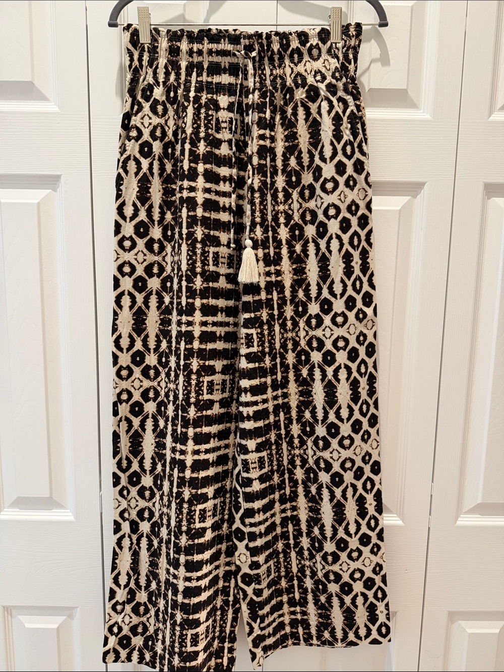 INC International Concepts Black and Cream Wide Leg Pants